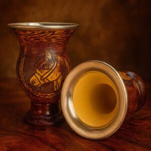 CUIA DE CHIMARRÃO TRABALHADA APROX. 16CM