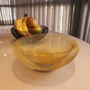 FRUTEIRA ARAMADO DE METAL DOURADA 25cm cmp. x 10cm alt.